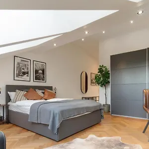 Stylish Apartments, 3 Min To U1 Reumannplatz, 2 Stations To Hauptbahnhof Vienna